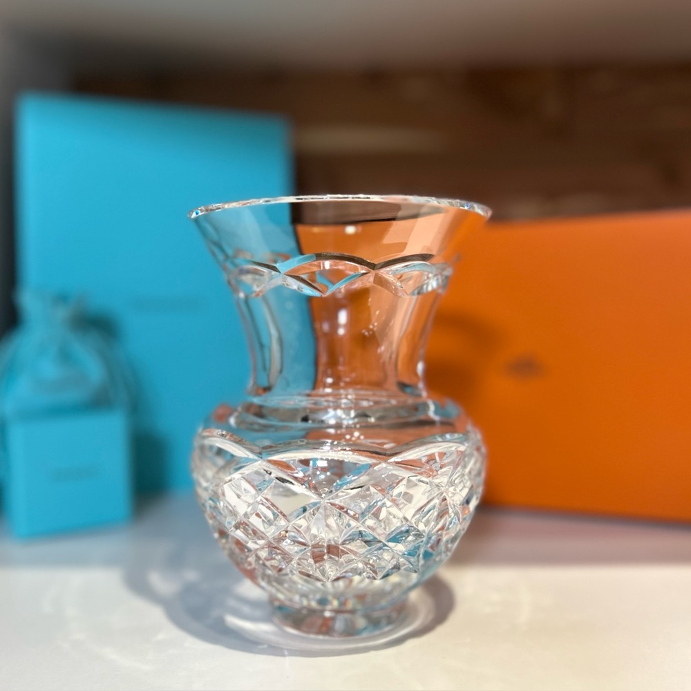 Crystal Vase_6” - Picture 3 of 10